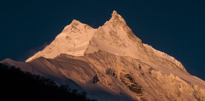 Manaslu Circuit Trek Route trail image